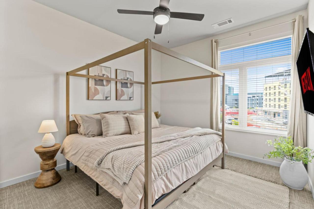 Pinnacle Heights 2bdrm 3rd Flr Near Walmart Amp Pool Fitness Center Yoga Dog Holiday home *